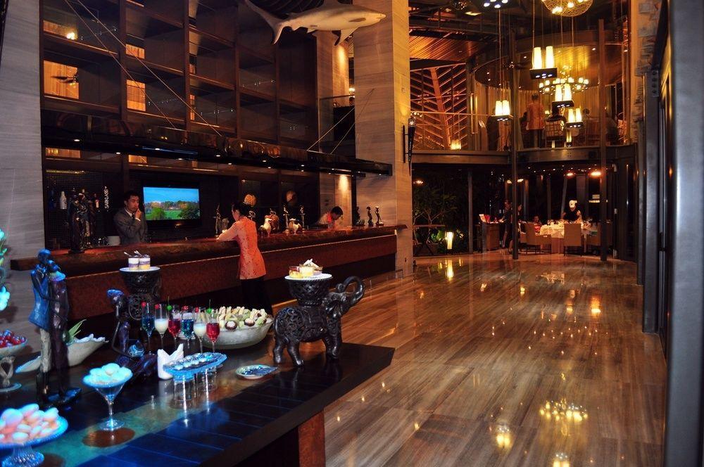 Joya International Hotel Sanya Extérieur photo