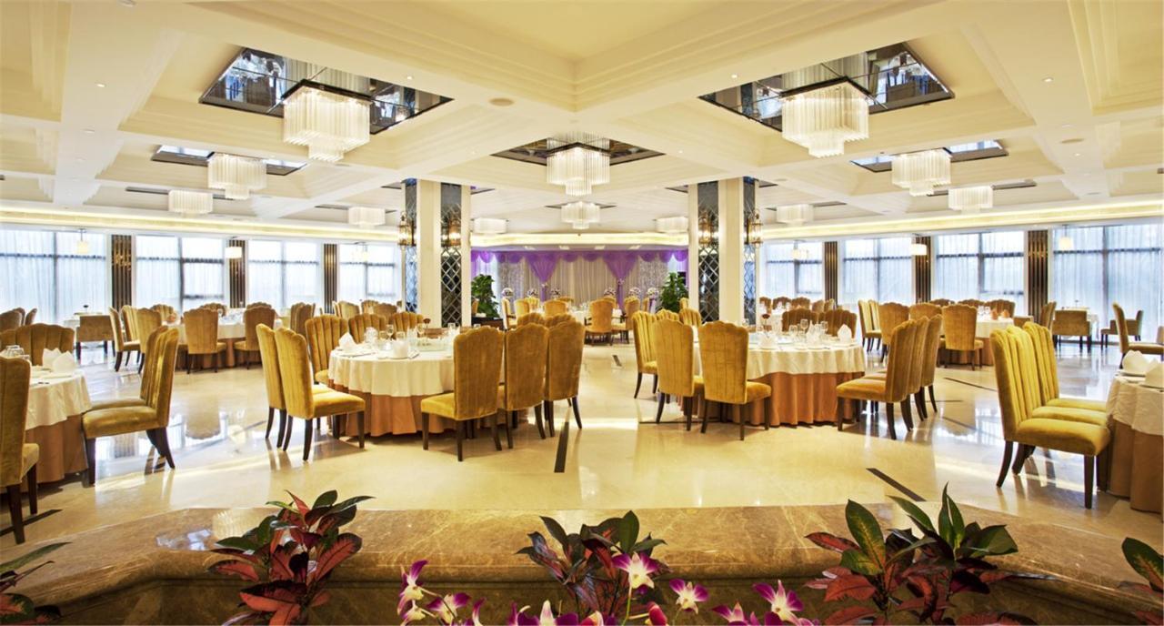 Joya International Hotel Sanya Extérieur photo