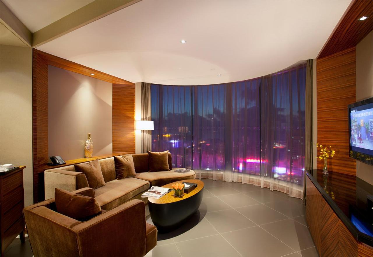 Joya International Hotel Sanya Extérieur photo