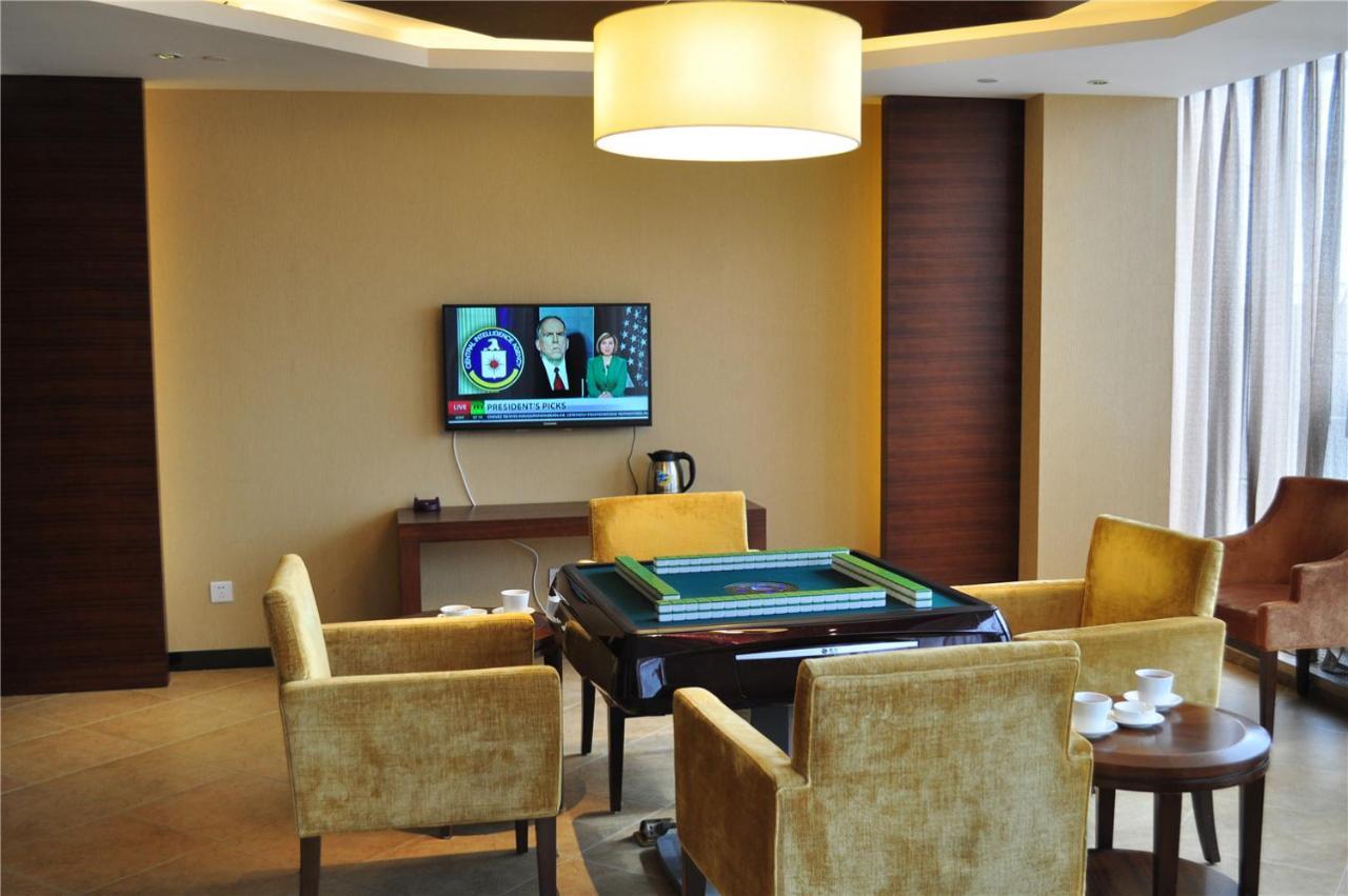 Joya International Hotel Sanya Extérieur photo